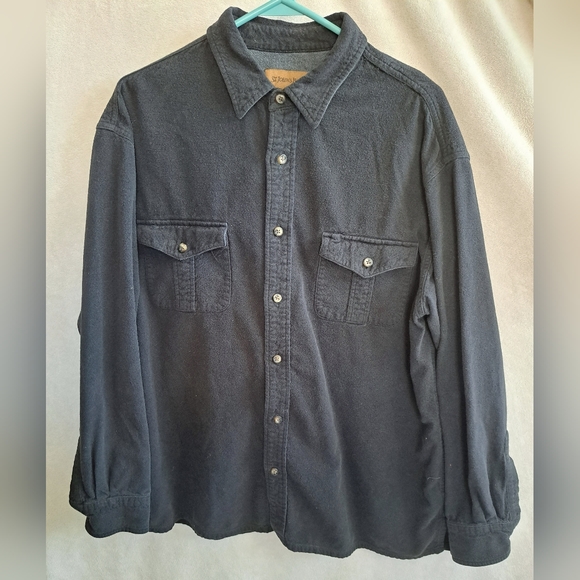 Men's St John's Bay Black Button Shirt - Picture 1 of 9